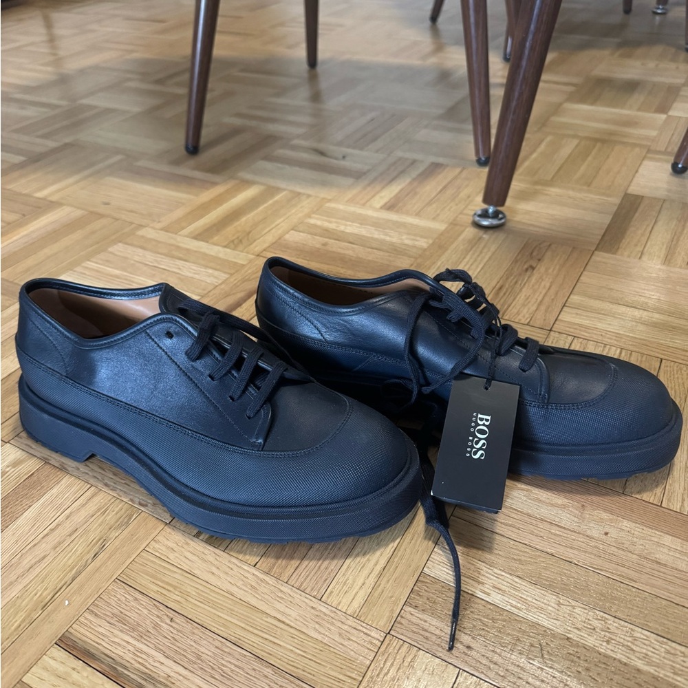 BOSS Men's Navy Leather shoes men’s 9